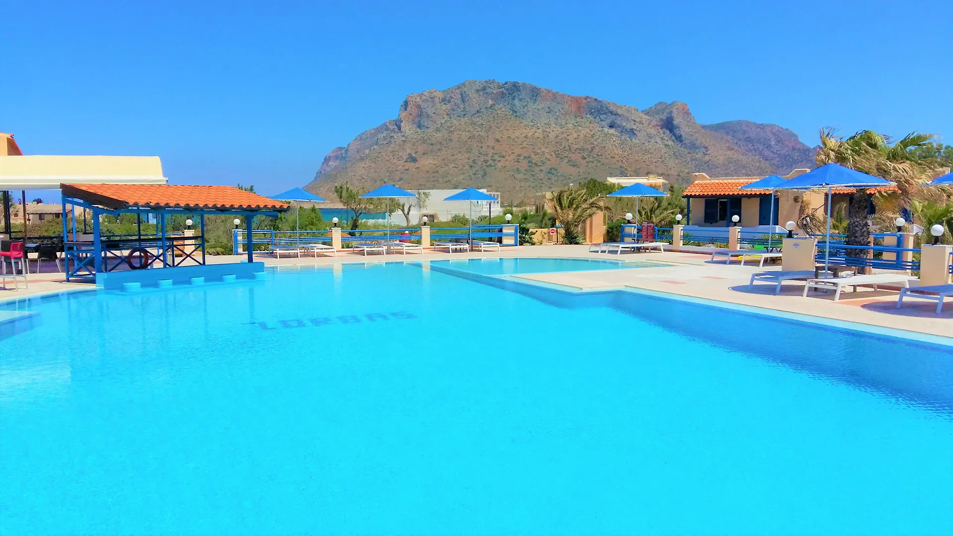Zorbas Beach Village Hotel Stavrós