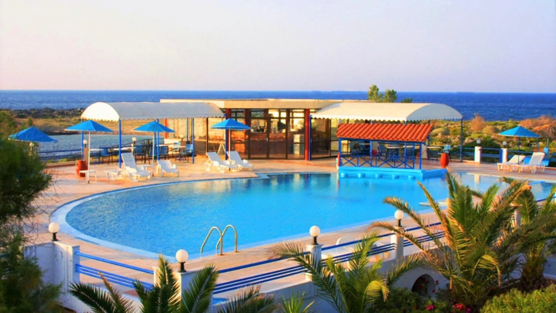 Zorbas Beach Village Hotel Stavrós Aparthotel